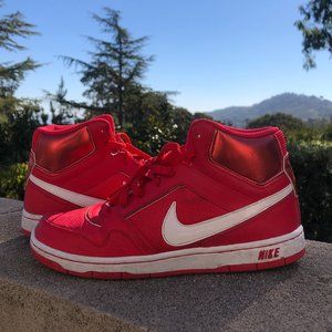 Nike Sneakers - Red